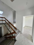 Продава КЪЩА, град София, гр. Банкя • 355000 € / 694319.65 лв. • 49203666 7
