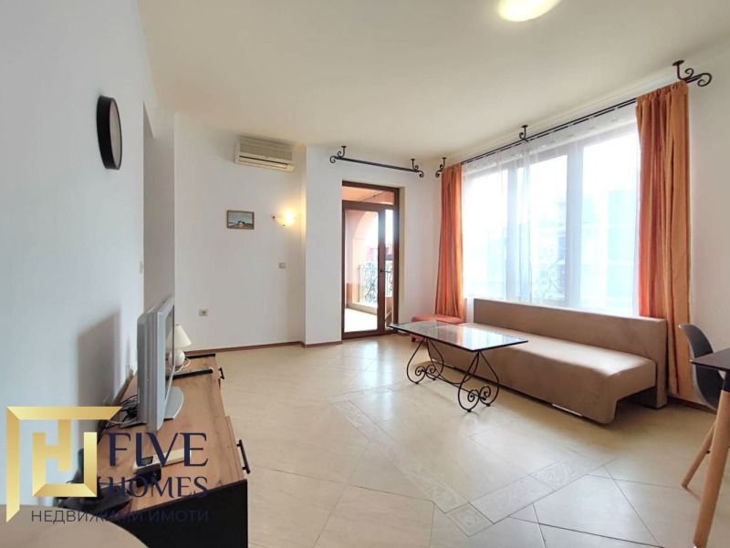 En venta  1 dormitorio región Burgas , k.k. Slanchev bryag , 77 metros cuadrados | 76125726 - imagen [2]