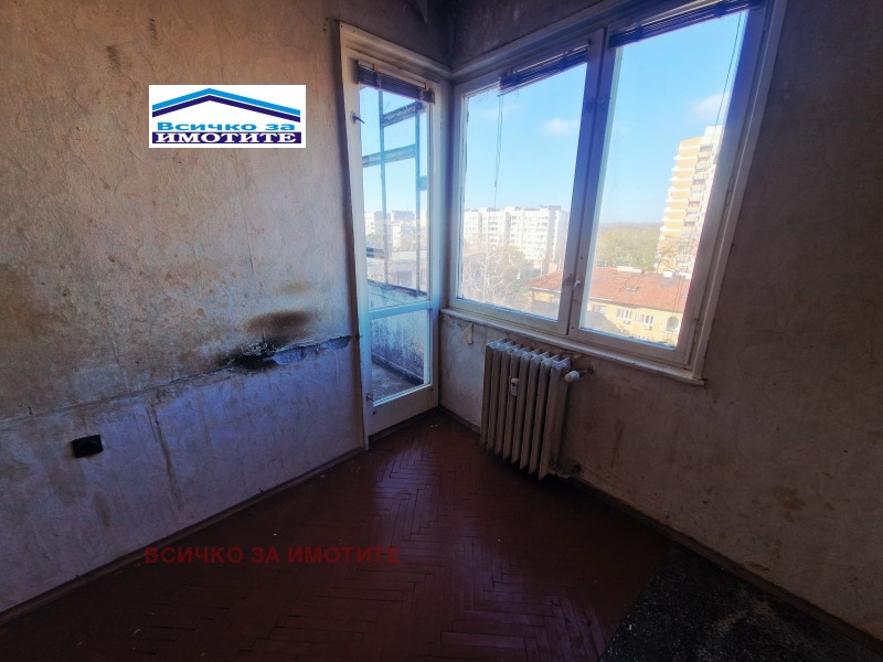 Продава 2-СТАЕН, гр. Русе, Възраждане, снимка 9 - Апартаменти - 52523236