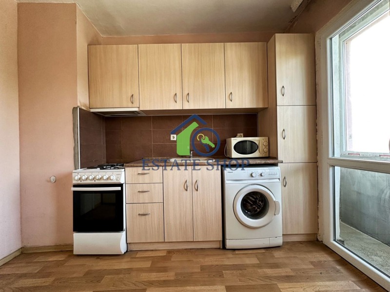 Продава 3-СТАЕН, гр. Пловдив, Кючук Париж, снимка 3 - Aпартаменти - 47340823