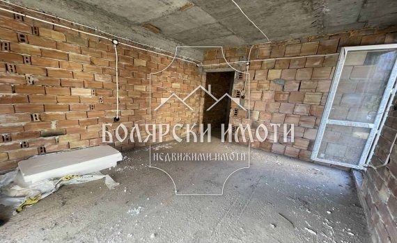 Продава 3-СТАЕН, гр. Велико Търново, Бузлуджа, снимка 4 - Aпартаменти - 47604421