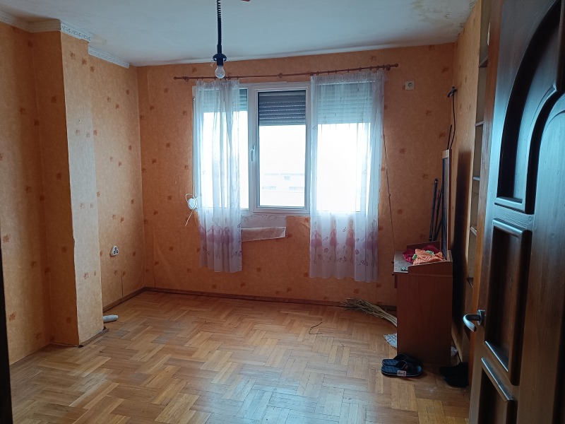 Продава 4-СТАЕН, гр. Стара Загора, Кольо Ганчев, снимка 7 - Апартаменти - 53275717