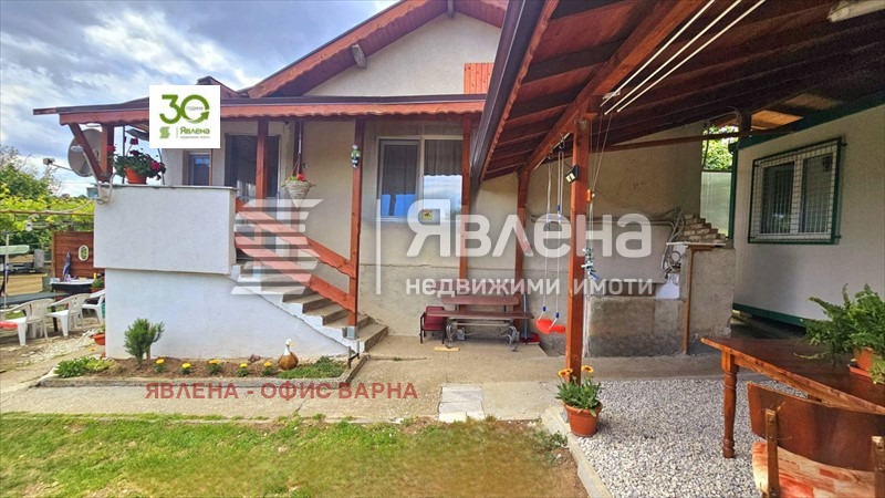 Продава КЪЩА, с. Кичево, област Варна, снимка 2 - Къщи - 47088695