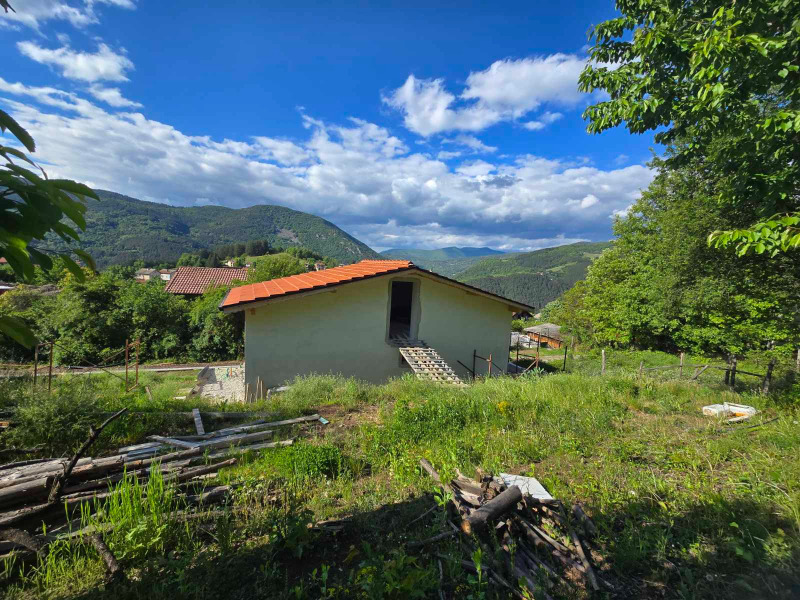 Till salu  Hus region Sofia , Svoge , 77 kvm | 46646634 - bild [6]