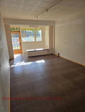 1 bedroom Iztok, Pernik 1