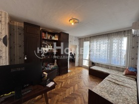 2 sypialnie Ljatno kino Trakija, Warna