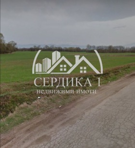 Продажба на имоти в с. Локорско, град София — страница 2 - изображение 8 