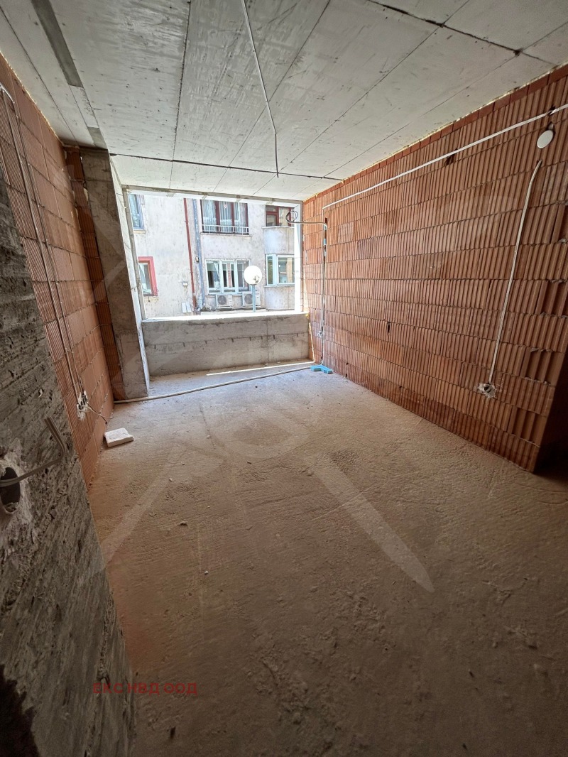 Satılık  1 yatak odası Plovdiv , Karşiyaka , 85 metrekare | 79853664