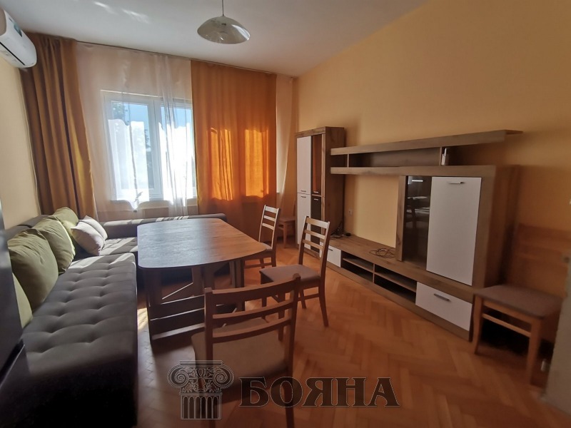 For Sale  2 bedroom Ruse , Tsentar , 66 sq.m | 70642709