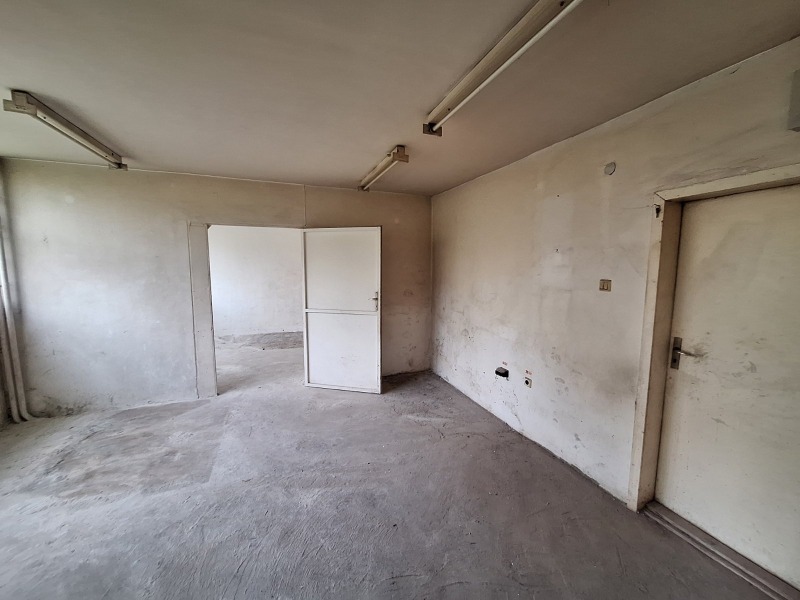 Продава 4-СТАЕН, гр. Перник, Пригаров район, снимка 7 - Апартаменти - 52513399