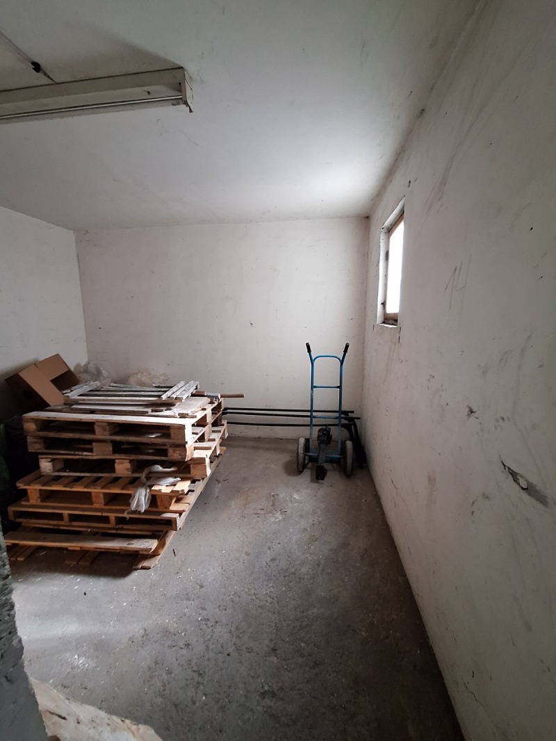 Продава 4-СТАЕН, гр. Перник, Пригаров район, снимка 14 - Апартаменти - 52513399