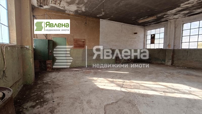 Til salg  Industribygning region Sofia , Etropole , 2665 kvm | 82132972 - billede [10]