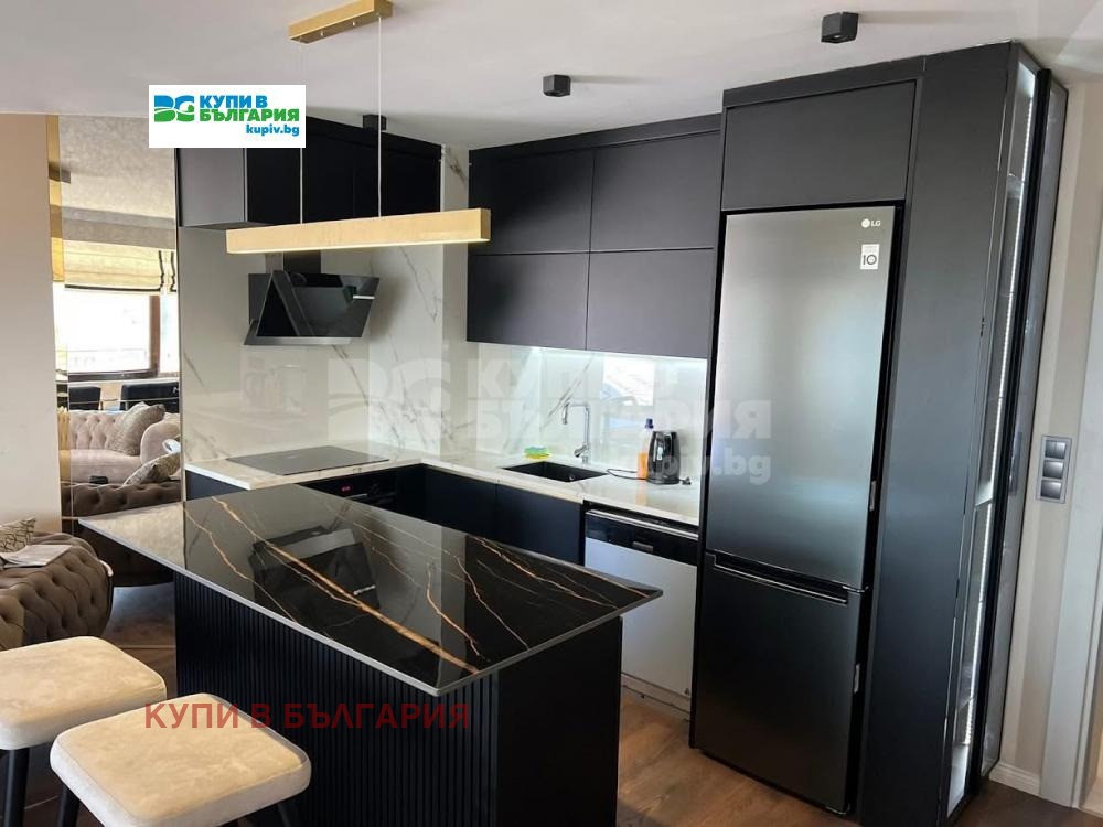 Продава 4-СТАЕН, гр. Варна, Бриз, снимка 4 - Апартаменти - 55183634