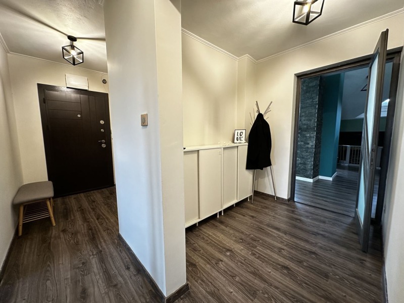 Продава 3-СТАЕН, гр. София, Редута, снимка 2 - Апартаменти - 52876375