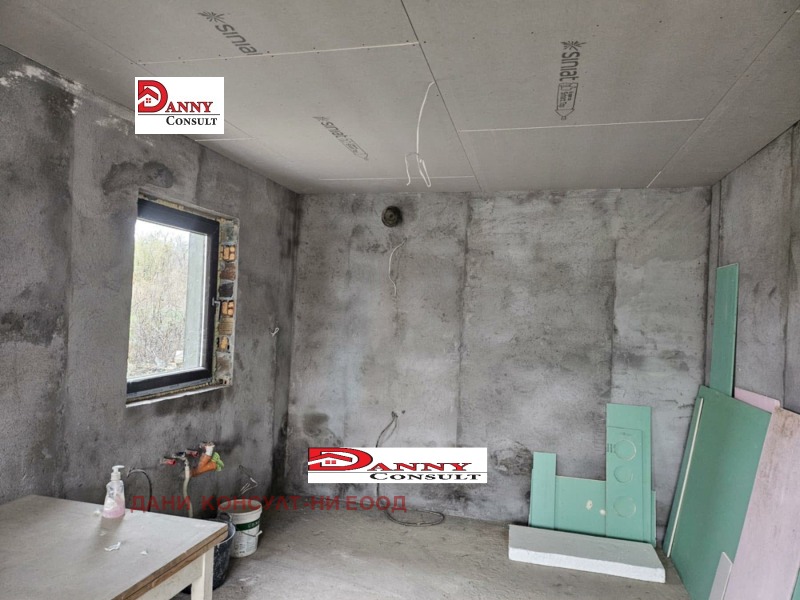 Продава КЪЩА, с. Дичин, област Велико Търново, снимка 9 - Къщи - 52706563