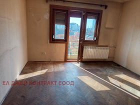 2 Schlafzimmer Zentar, Sofia 9