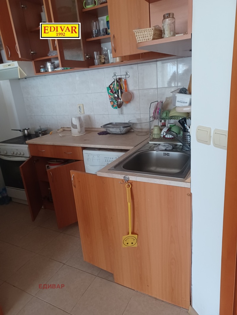 Na prodej  1 ložnice oblast Dobrich , Kavarna , 70 m2 | 59771198 - obraz [8]