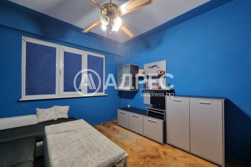 Te koop  1 slaapkamer Sofia , Tolstoj , 54 m² | 73028389