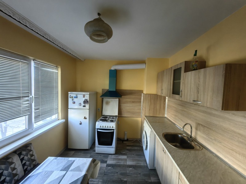 Продава 2-СТАЕН, гр. Стара Загора, Център, снимка 10 - Апартаменти - 52813232