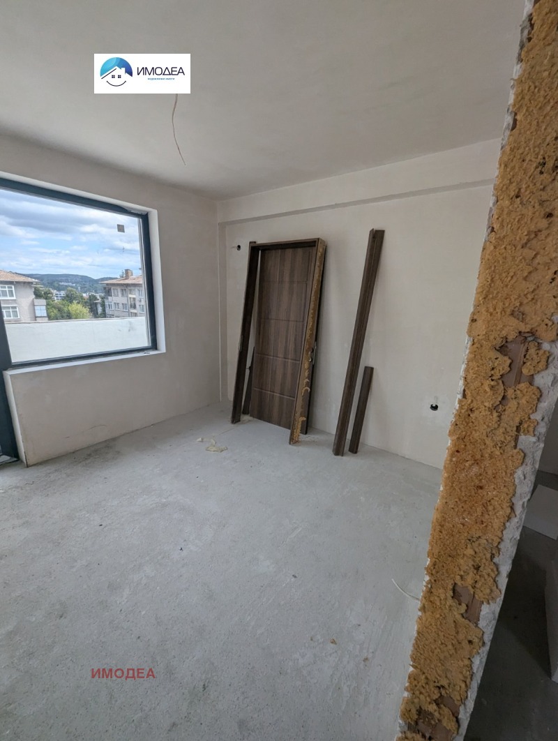 Eladó  2 hálószobás Veliko Tarnovo , Centar , 107 négyzetméter | 73805504 - kép [3]