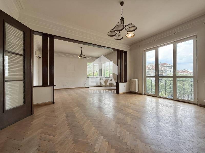 Продава 4-СТАЕН, град София, Докторски паметник • 740000 € • 99702161 — Holmes.bg