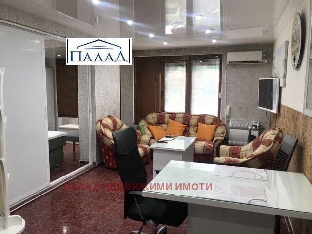 Na prodej  Kancelář Varna , Čataldža , 50 m2 | 85422602 - obraz [2]