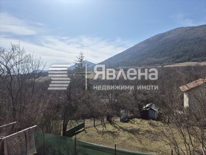 Продава КЪЩА, с. Лялинци, област Перник, снимка 8 - Къщи - 54047677