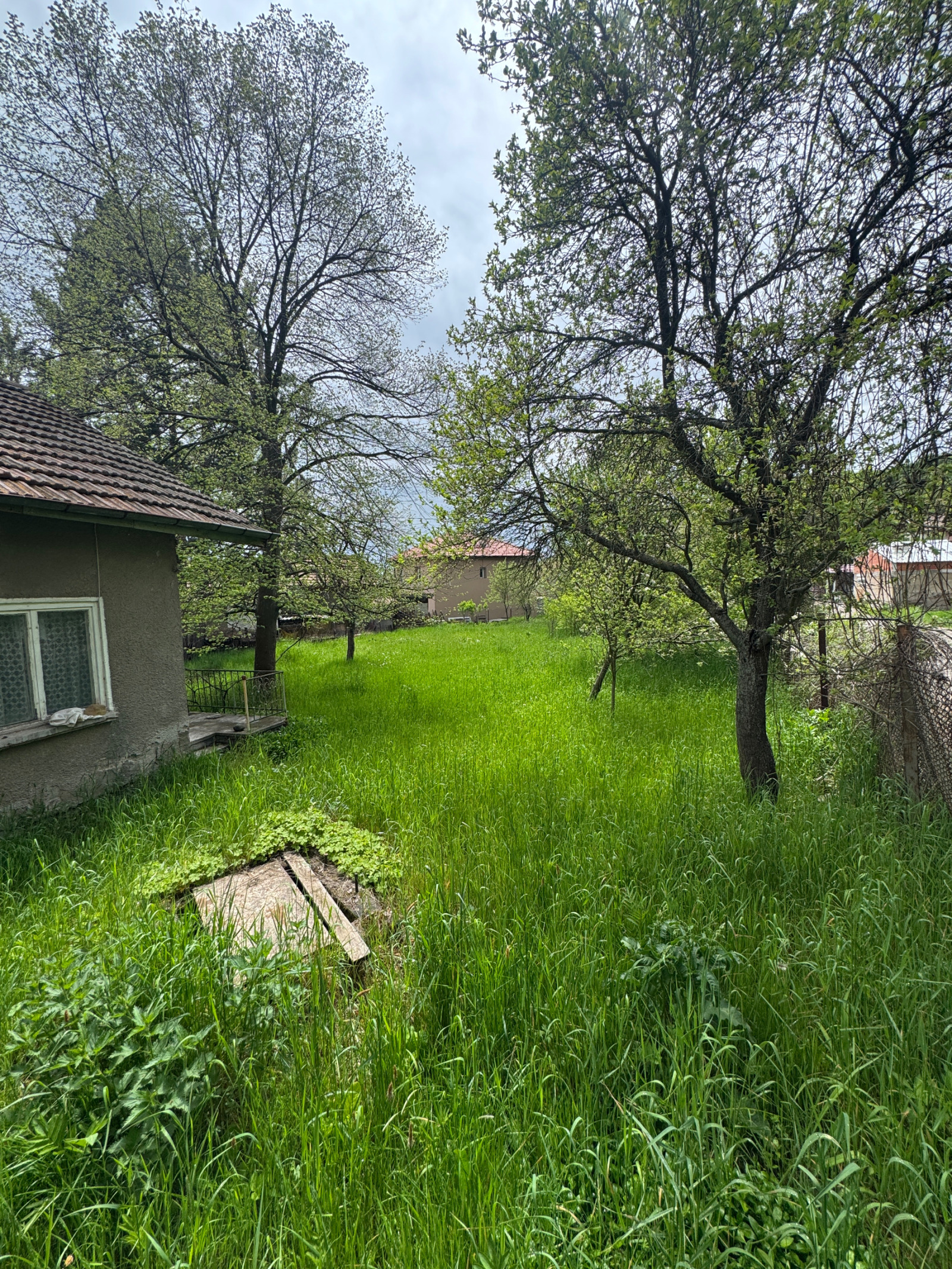 Продава КЪЩА, с. Големо Бучино, област Перник, снимка 5 - Къщи - 55133620