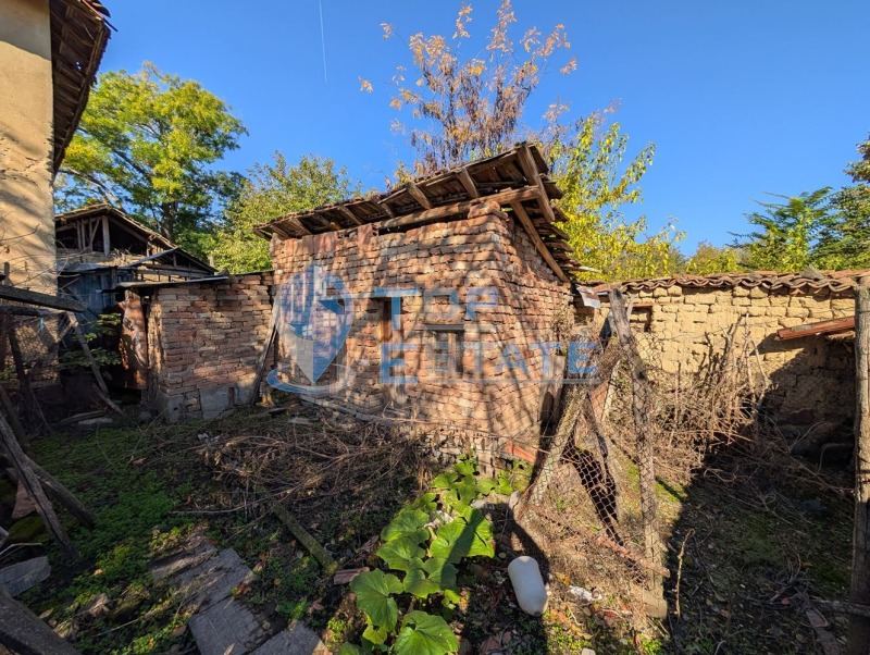 Продава КЪЩА, с. Сломер, област Велико Търново, снимка 15 - Къщи - 52360097