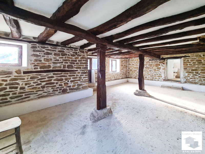 Продава КЪЩА, с. Ново село, област Велико Търново, снимка 3 - Къщи - 52693686