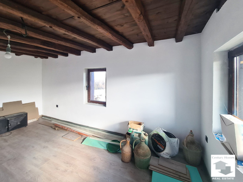 Продава КЪЩА, с. Ново село, област Велико Търново, снимка 7 - Къщи - 52693686