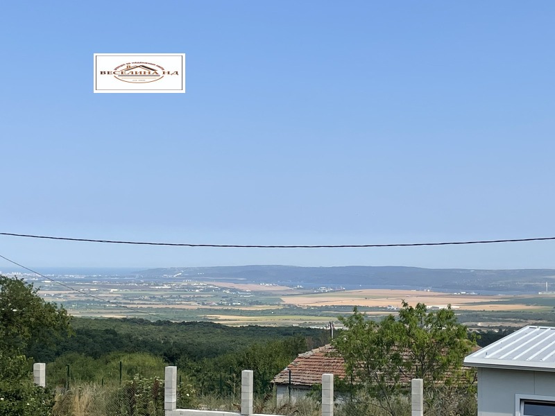 Продава КЪЩА, с. Баново, област Варна, снимка 3 - Къщи - 53043550