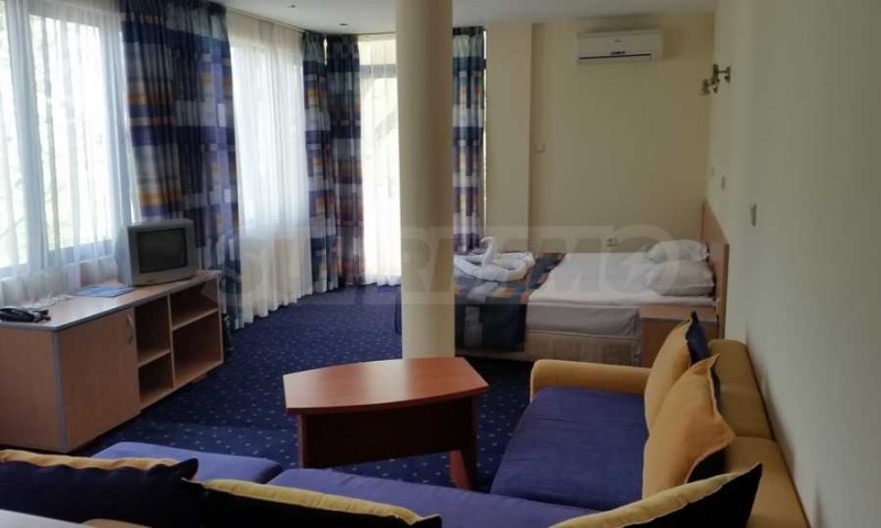 Eladó  Szálloda Varna , k.k. Zlatni pjasaci , 4500 négyzetméter | 54208557 - kép [13]