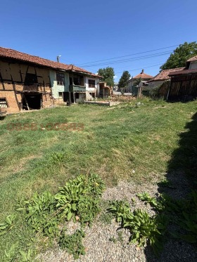 КЪЩА, 60 m2