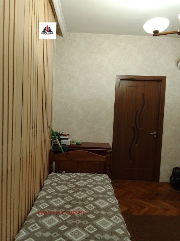 Продава 4-СТАЕН, гр. Свищов, област Велико Търново, снимка 8 - Апартаменти - 56161499
