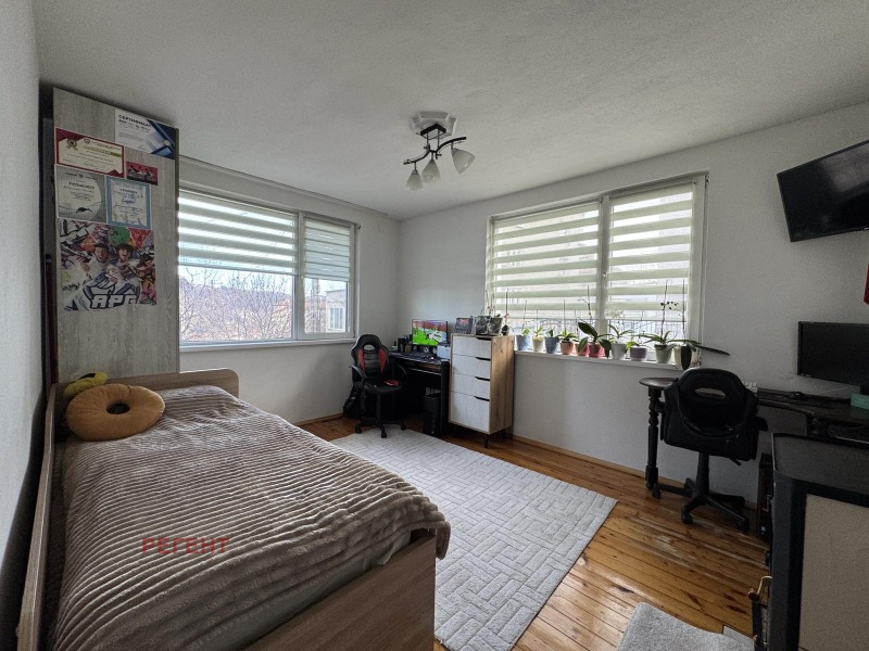 Продава КЪЩА, гр. Габрово, Център, снимка 3 - Къщи - 53378284