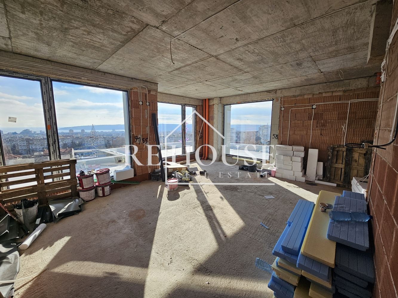 Продава 3-СТАЕН, гр. Варна, Изгрев, снимка 3 - Апартаменти - 53871338