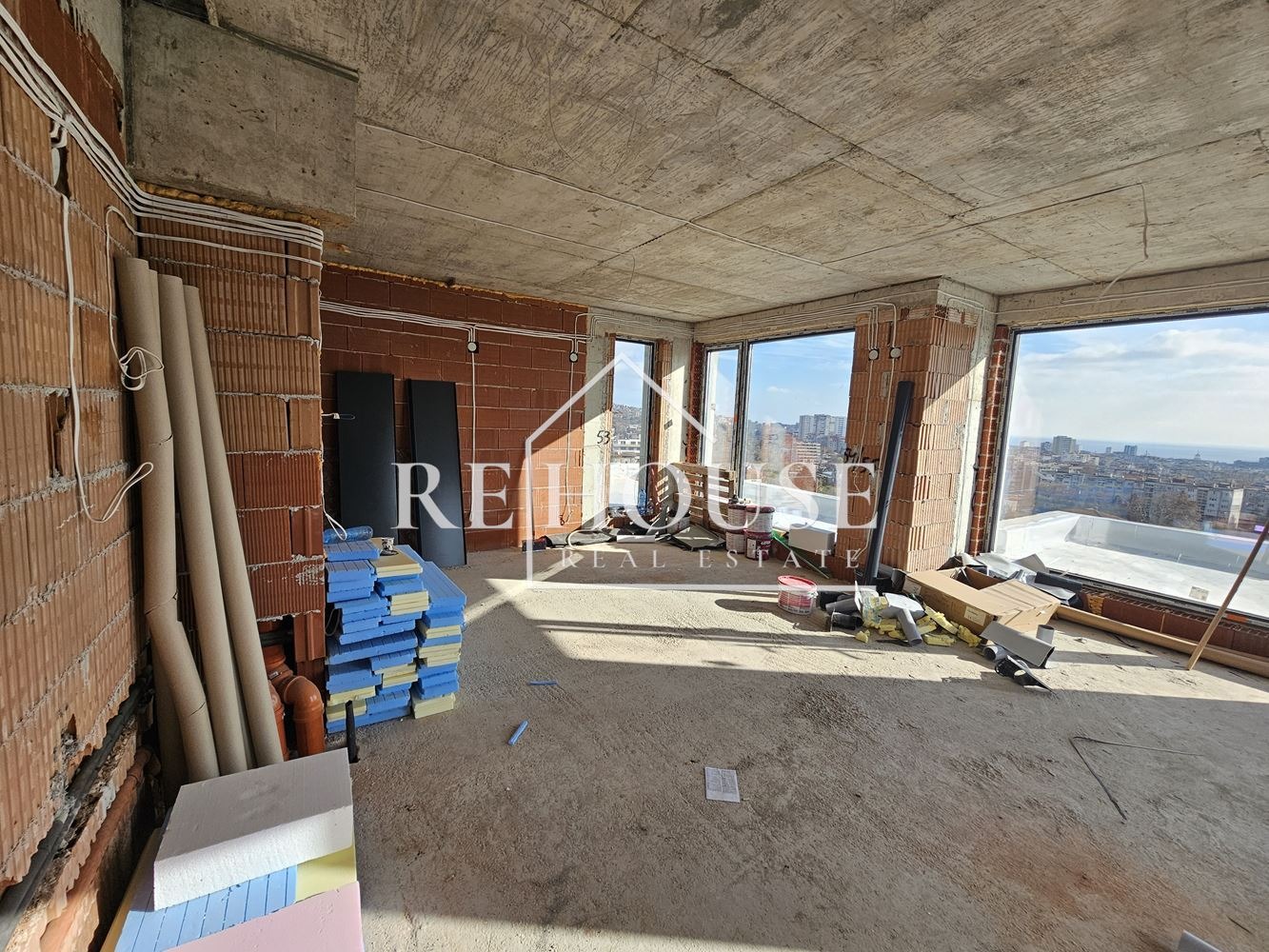 Продава 3-СТАЕН, гр. Варна, Изгрев