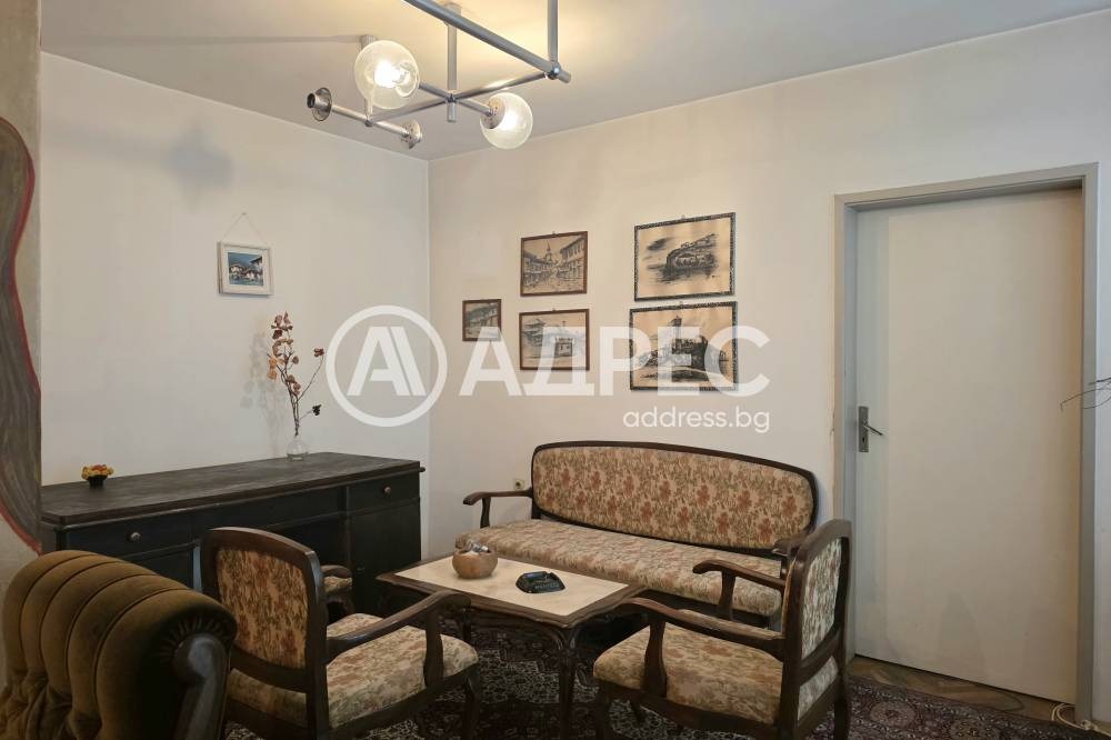 Продава МНОГОСТАЕН, гр. София, Иван Вазов, снимка 2 - Апартаменти - 55218240