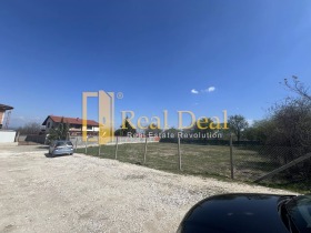 Продажба на имоти в с. Белащица, област Пловдив — страница 10 - изображение 8 
