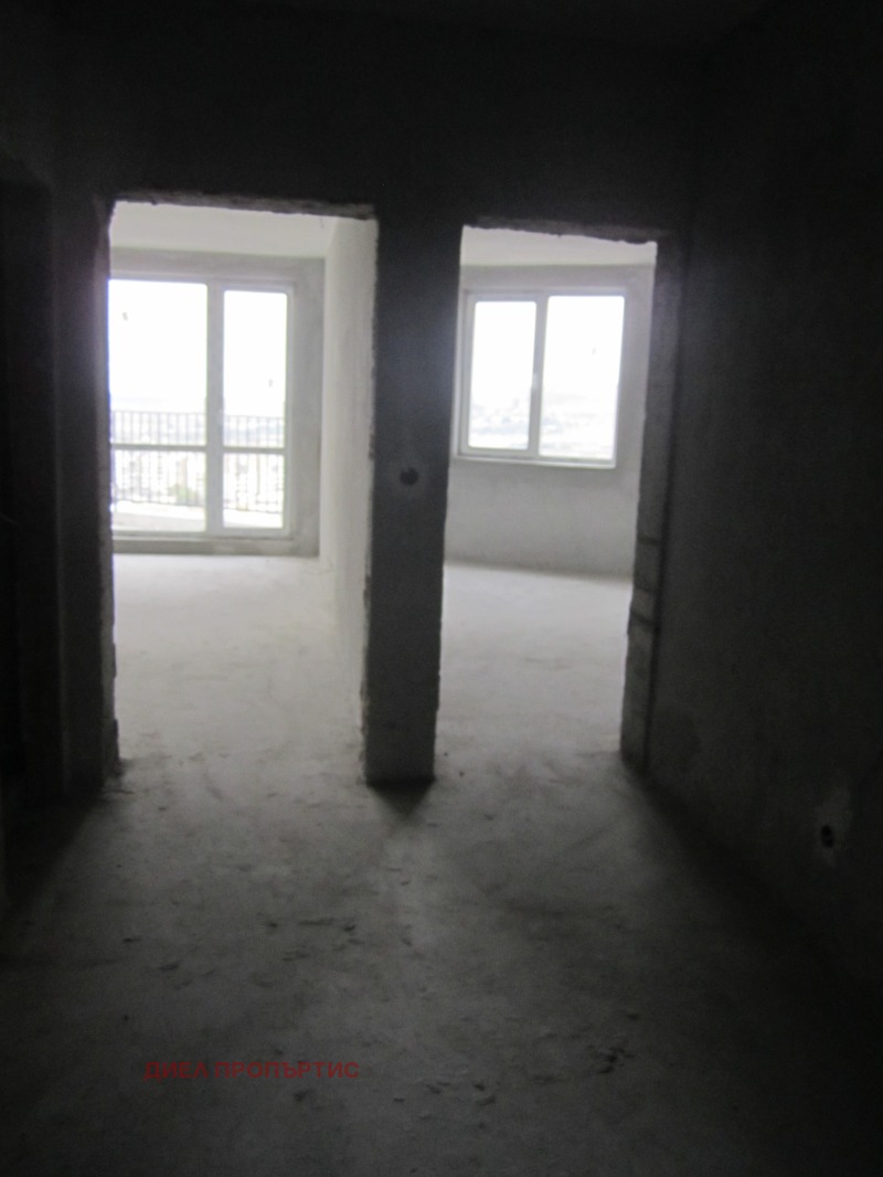 Продава 2-СТАЕН, гр. Бургас, област Бургас, снимка 2 - Апартаменти - 53164353