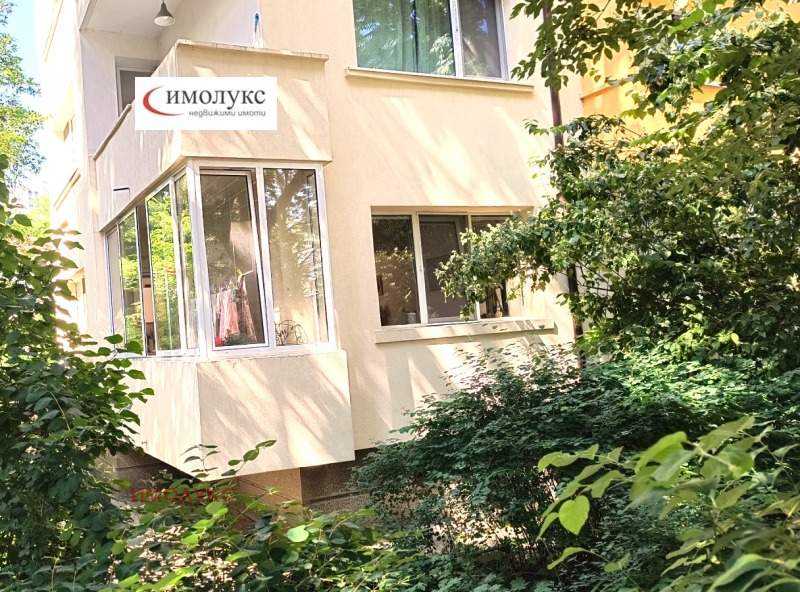 Продава  3-стаен град София , Лозенец , 90 кв.м | 72185430