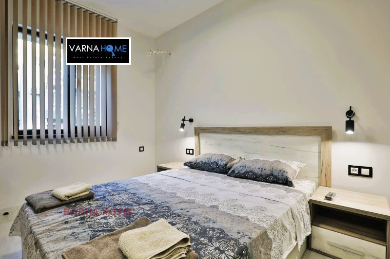 Продава МНОГОСТАЕН, гр. Варна, ВИНС-Червен площад, снимка 2 - Апартаменти - 53148021