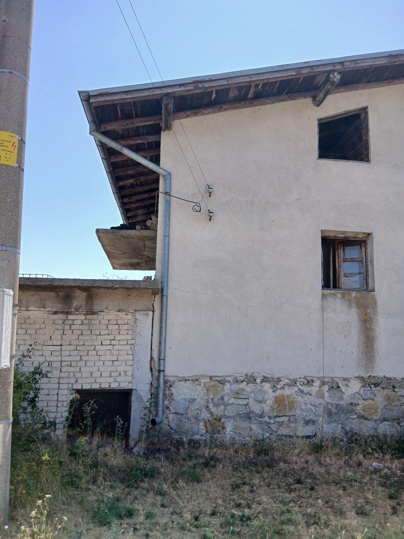 Продава  Къща област Пловдив , с. Беловица , 1250 кв.м | 82612847 - изображение [10]