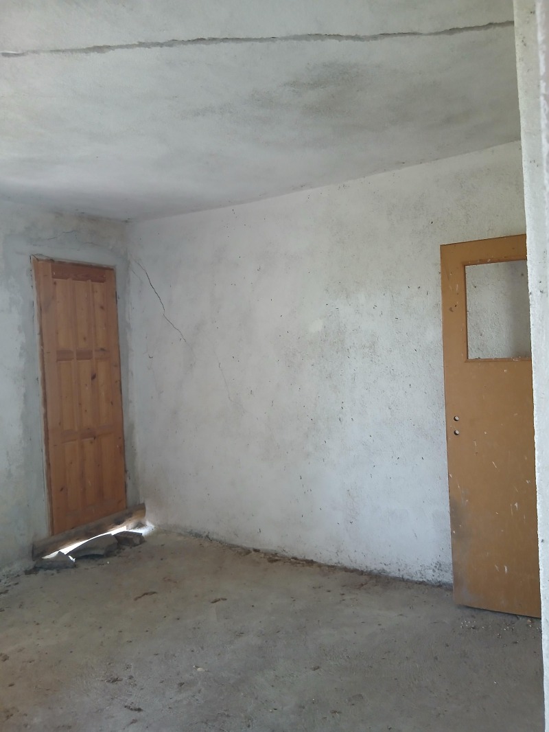 Продава  Къща област Пловдив , с. Беловица , 1250 кв.м | 82612847 - изображение [7]