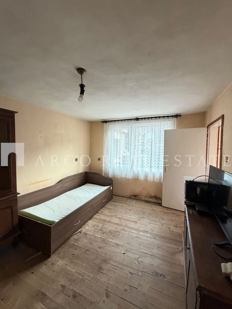 Продава КЪЩА, гр. Перник, Ралица, снимка 5 - Къщи - 52709733