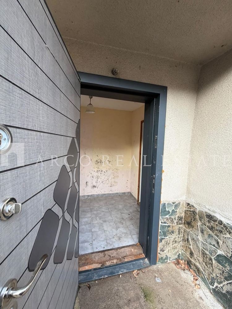 Продава КЪЩА, гр. Перник, Ралица, снимка 3 - Къщи - 52709733