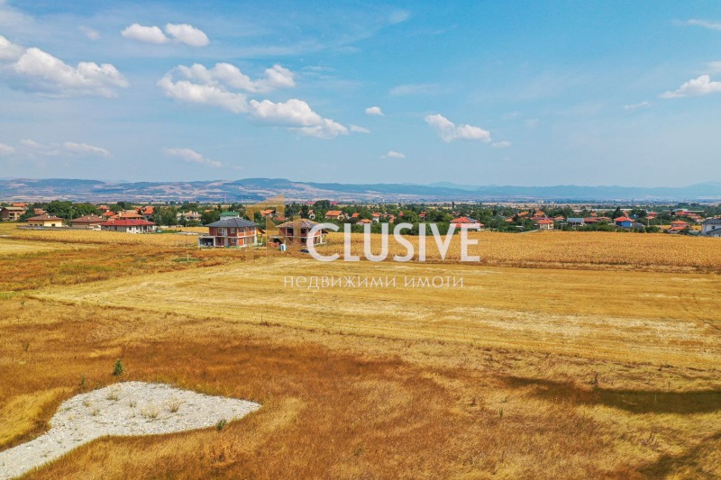 Продава ПАРЦЕЛ в област София, с. Пожарево - 525 кв.м / 36 750 € » 71 876.75 лв., ИНКЛУЗИВ БЪЛГАРИЯ АД