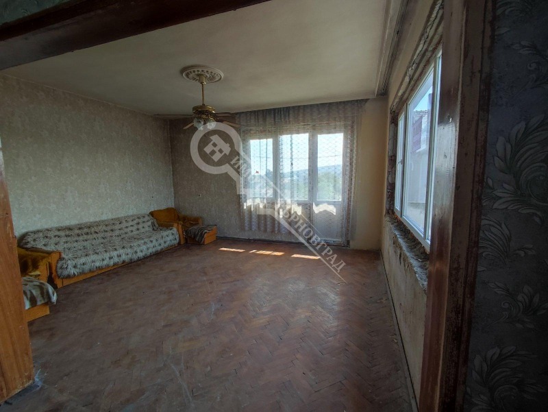 Na prodej  3 ložnice oblast Veliko Tarnovo , Polski Trambeš , 130 m2 | 23248008 - obraz [2]