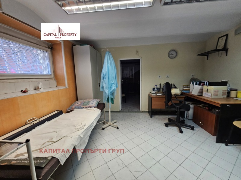 Продава МНОГОСТАЕН, гр. София, Център, снимка 2 - Апартаменти - 53153691